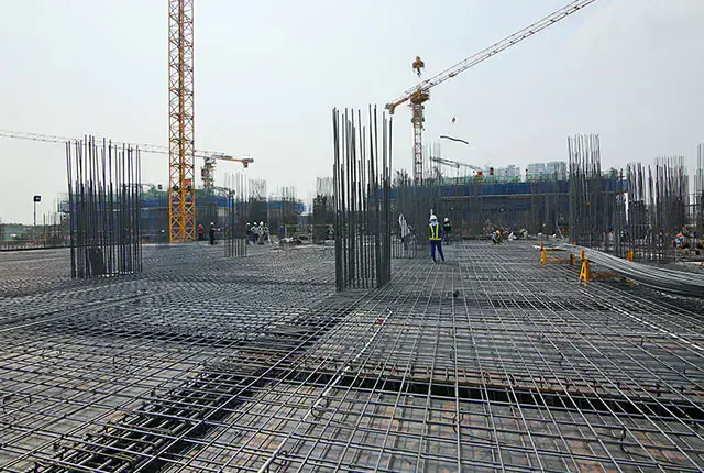 Thi công cốt thép sàn tầng 3 block Venus