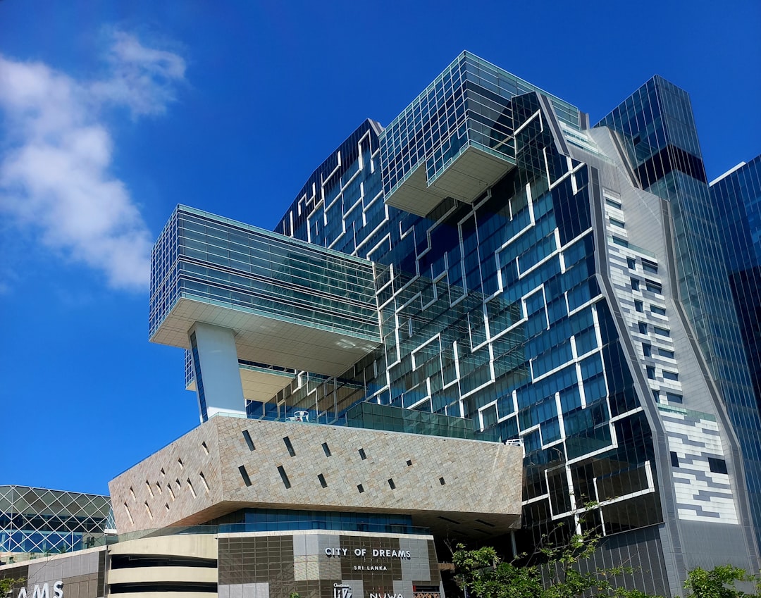 Khu Nam bứt tốc hạ tầng, đâu là cơ hội đầu tư bền vững? - nguoiquansat.vn — hình 1