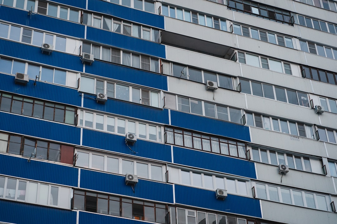 Căn hộ phường Phú Thuận nào đáng mua để ở năm 2026 (Đánh trúng nhu cầu ở thực tại Phú Thuận, phù hợp người mua đang cân nhắc chỗ ở năm 2026. / Hỏi đáp: Phường Phú Thuận có phù hợp để mua căn hộ ở lâu dài không?) — hình 2