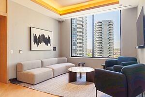 So sánh căn hộ Q7 Saigon Riverside với Luxcity và Him Lam Riverside (So sánh trực diện giúp người đọc ra quyết định nhanh giữa các dự án cùng khu vực. / Hỏi đáp: Nên chọn dự án nào giữa Q7 Saigon Riverside, Luxcity và Him Lam Riverside?)