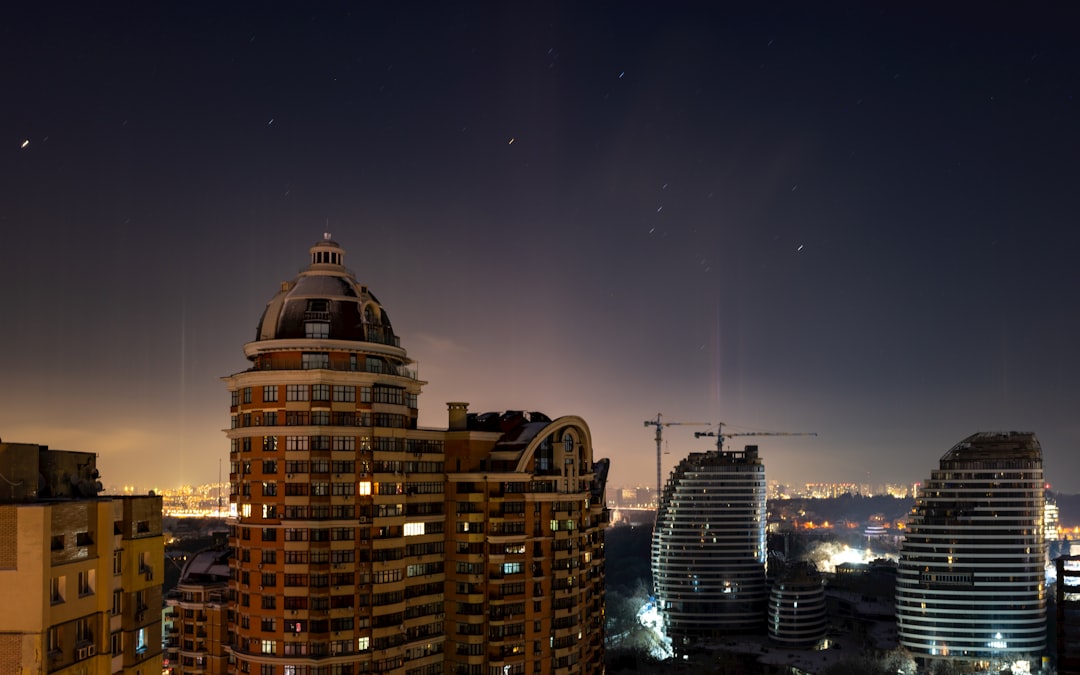 Căn hộ quận 7 dưới 4 tỷ nào còn dễ mua trong năm 2026 (Phù hợp nhóm khách tìm sản phẩm vừa túi tiền trong một thị trường giá đã tăng mạnh. / Hỏi đáp: Ở quận 7 còn căn hộ nào dưới 4 tỷ đáng cân nhắc?) — hình 2