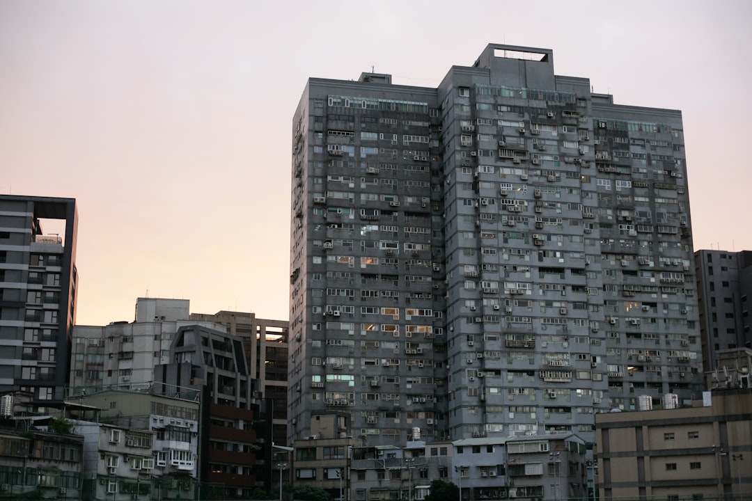 Có nên mua nhà ở xã hội Khải Vy trả góp năm 2026? (Nội dung chạm đúng quyết định tài chính, phù hợp nhóm đang soạn kế hoạch mua nhà. / Hỏi đáp: Mua nhà ở xã hội Khải Vy trả góp cần lưu ý gì?) — hình 1